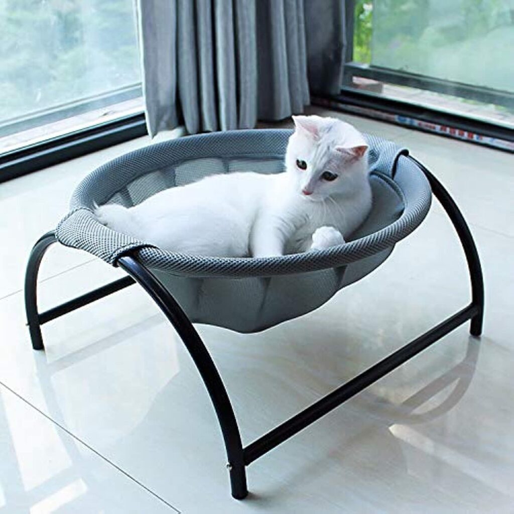 JUNSPOW Free-Standing Elevated Cat Bed JUNSPOW free-standing elevated cat hammock bed with breathable raised design